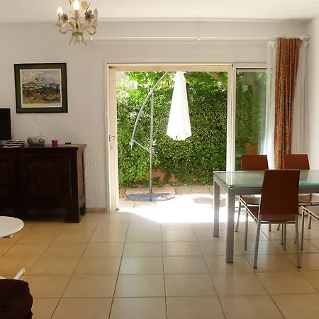 Les Jardins De Neptune By Interhome La Ciotat