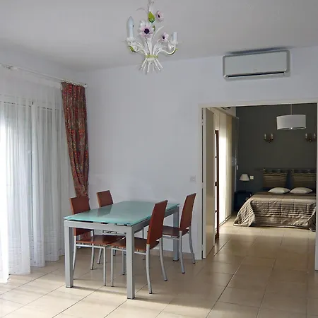 Les Jardins De Neptune.1 Appartement